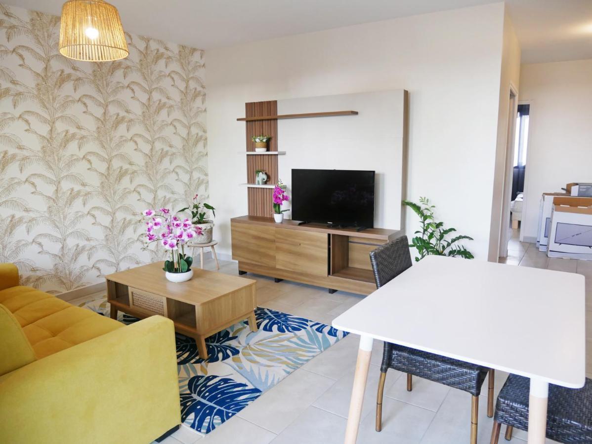 Tropical Suites แซ็ง-ปีแยร์ ภายนอก รูปภาพ