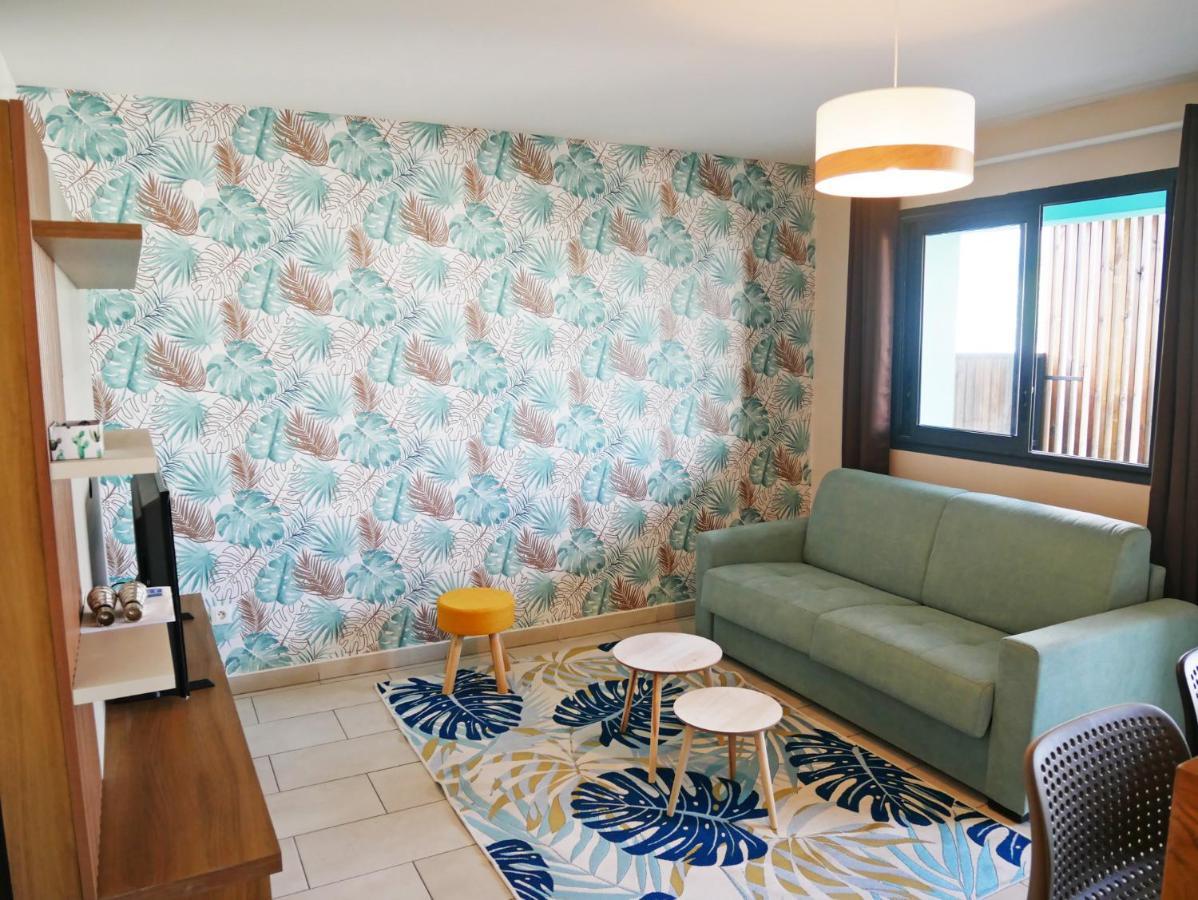 Tropical Suites แซ็ง-ปีแยร์ ภายนอก รูปภาพ