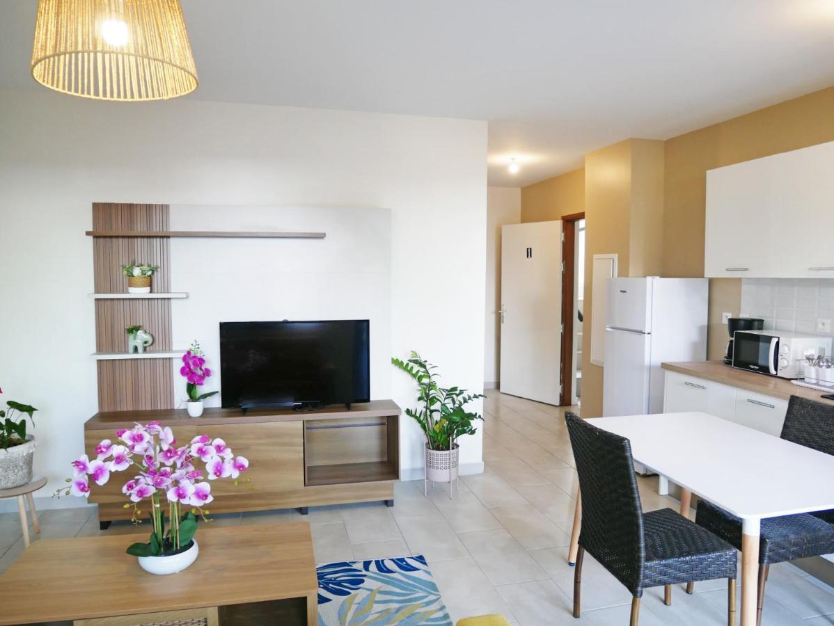 Tropical Suites แซ็ง-ปีแยร์ ภายนอก รูปภาพ