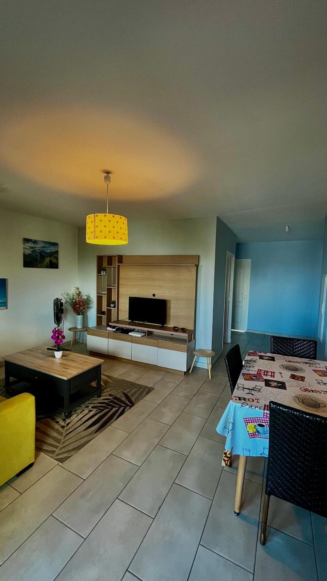Tropical Suites แซ็ง-ปีแยร์ ภายนอก รูปภาพ